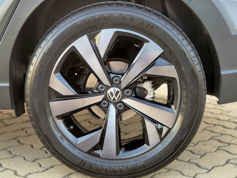 NIVUS 1.0 200 TSI HIGHLINE LAUNCHING EDITION TOTAL FLEX 4P AUTOMÁTICO - 2022 - CAXIAS DO SUL