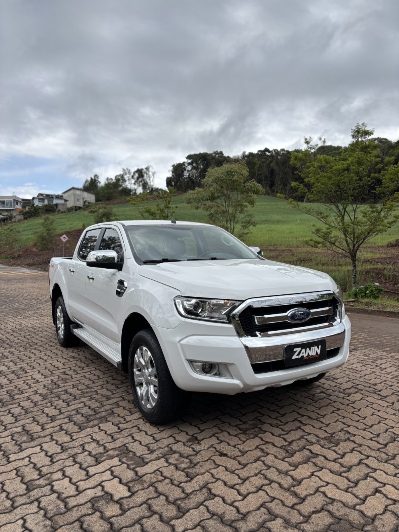 RANGER 3.2 XLT 4X4 CD 20V DIESEL 4P AUTOMÁTICO - 2019 - SANANDUVA