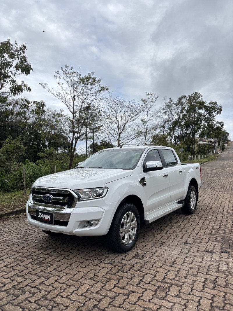 RANGER 3.2 XLT 4X4 CD 20V DIESEL 4P AUTOMÁTICO