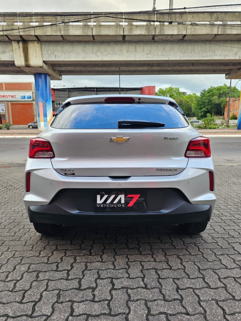 ONIX 1.0 PREMIER II 12V TURBO FLEX 4P AUTOMÁTICO - 2022 - NOVO HAMBURGO