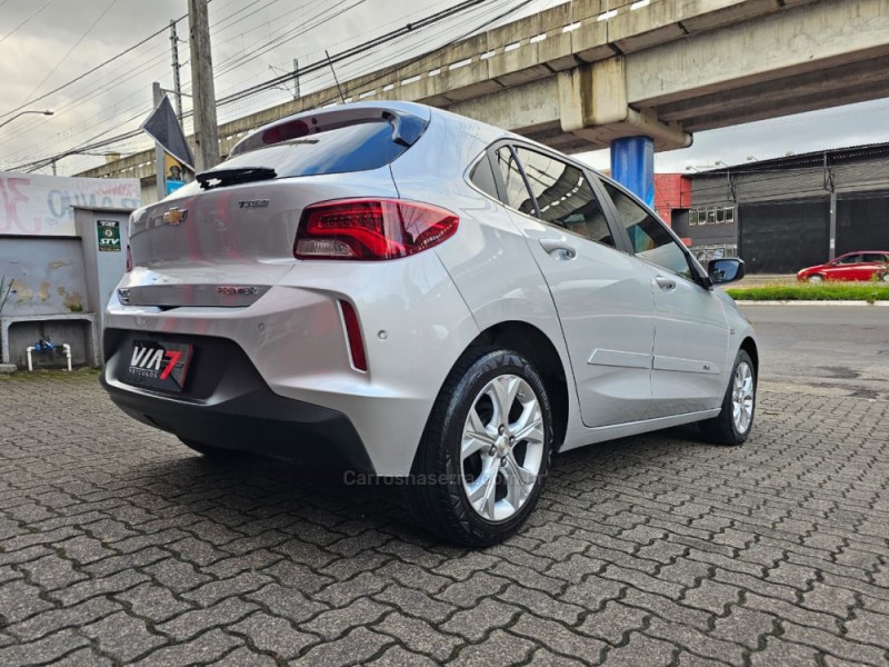 ONIX 1.0 PREMIER II 12V TURBO FLEX 4P AUTOMÁTICO - 2022 - NOVO HAMBURGO