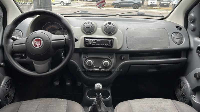 UNO 1.0 EVO VIVACE 8V FLEX 4P MANUAL - 2014 - GRAVATAí