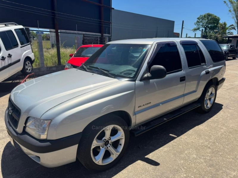 BLAZER 2.4 MPFI 4X2 8V GASOLINA 4P MANUAL - 2004 - GRAVATAí