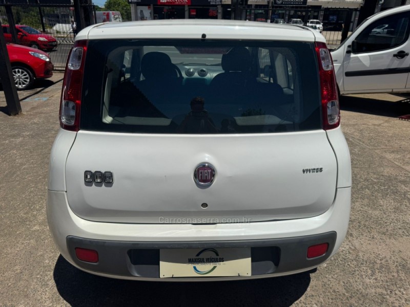 UNO 1.0 EVO VIVACE 8V FLEX 2P MANUAL - 2015 - GRAVATAí