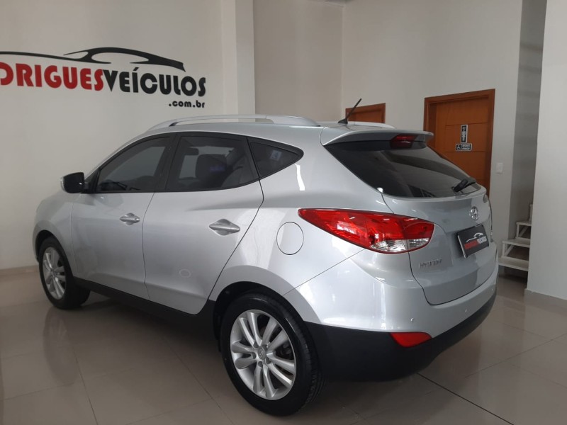 IX35 2.0 MPI 4X2 16V GASOLINA 4P MANUAL - 2011 - CAXIAS DO SUL