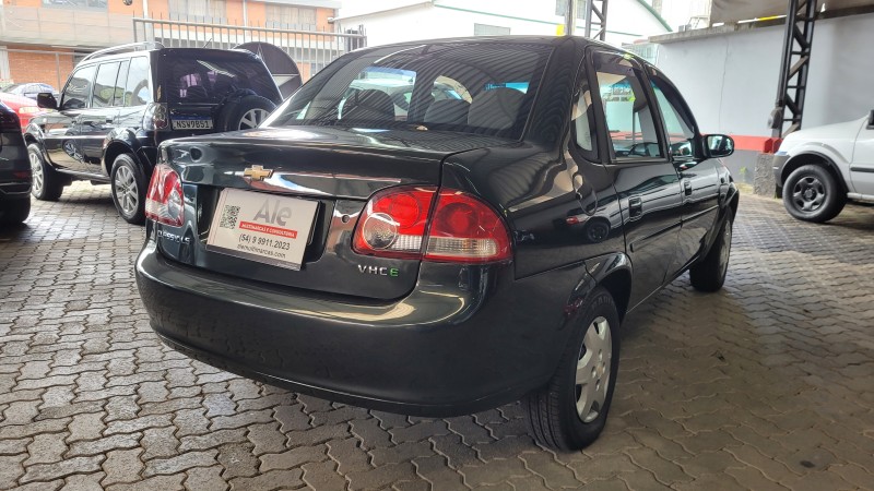 CLASSIC 1.0 MPFI LS 8V FLEX 4P MANUAL - 2014 - GARIBALDI
