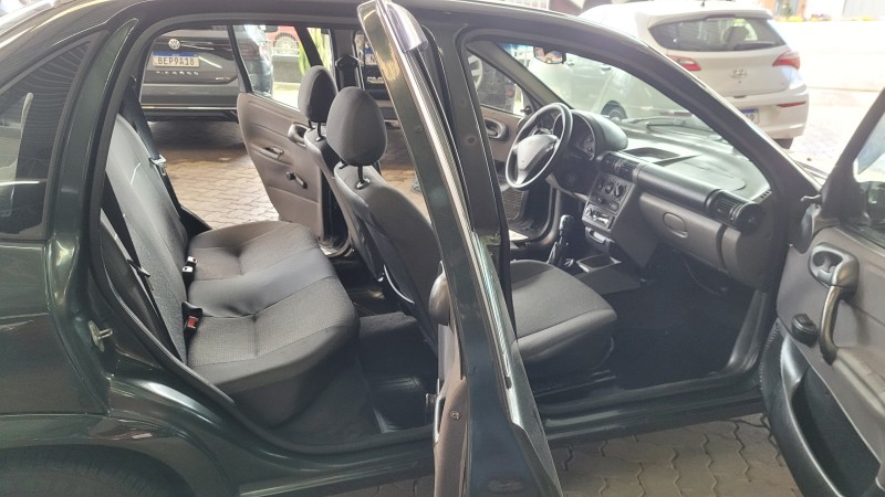 CLASSIC 1.0 MPFI LS 8V FLEX 4P MANUAL - 2014 - GARIBALDI