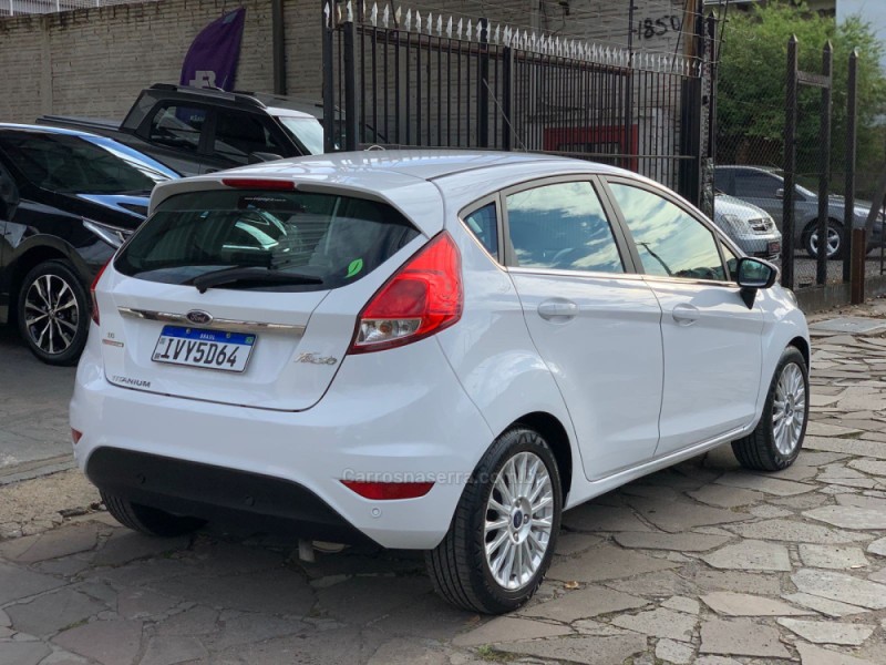 FIESTA 1.6 TITANIUM HATCH 16V FLEX 4P AUTOMÁTICO - 2015 - CAXIAS DO SUL