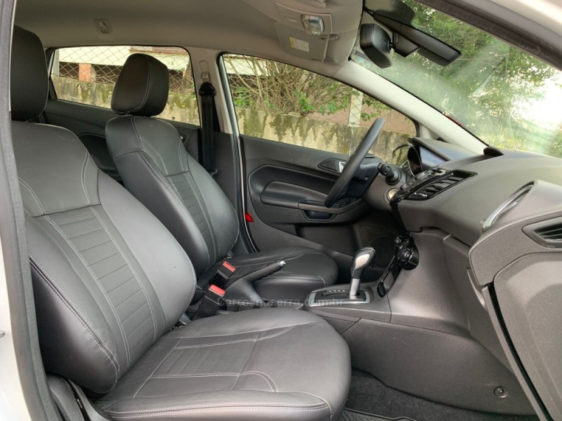 FIESTA 1.6 TITANIUM HATCH 16V FLEX 4P AUTOMÁTICO - 2015 - CAXIAS DO SUL