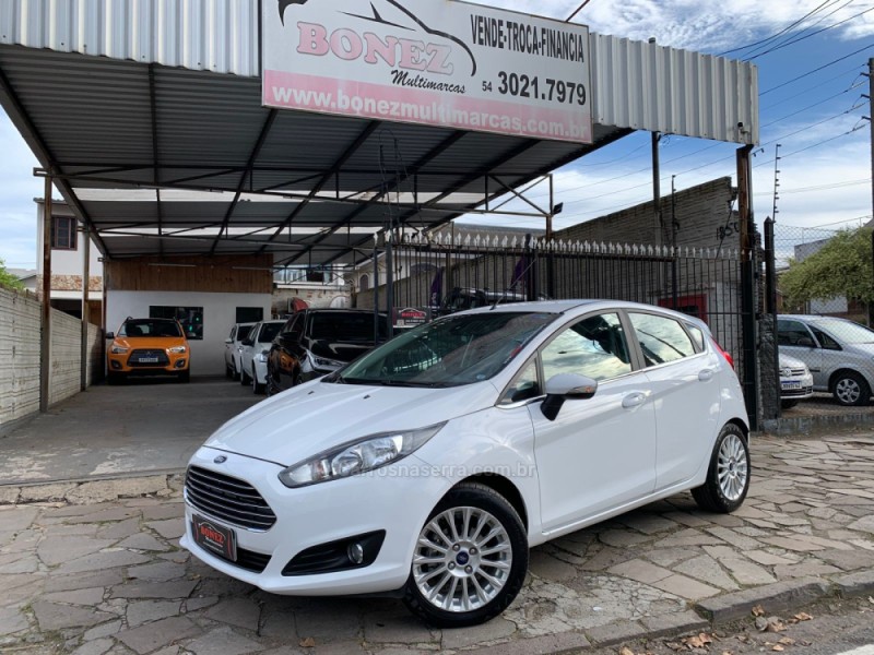 FIESTA 1.6 TITANIUM HATCH 16V FLEX 4P AUTOMÁTICO