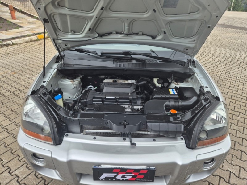 TUCSON 2.0 MPFI GL 16V 142CV 2WD GASOLINA 4P AUTOMÁTICO - 2010 - ANTôNIO PRADO