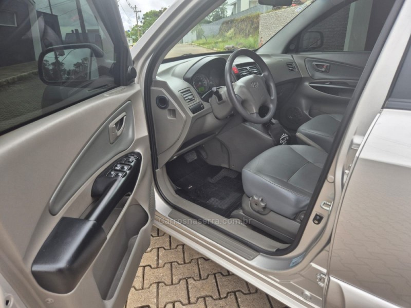 TUCSON 2.0 MPFI GL 16V 142CV 2WD GASOLINA 4P AUTOMÁTICO - 2010 - ANTôNIO PRADO