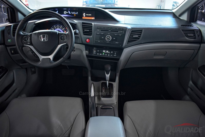 CIVIC 2.0 LXR 16V FLEX 4P AUTOMÁTICO - 2016 - SANTA CRUZ DO SUL