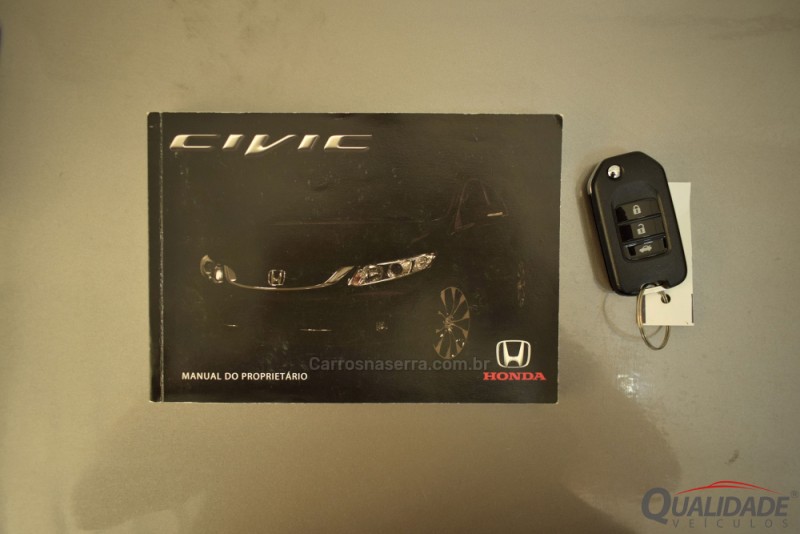 CIVIC 2.0 LXR 16V FLEX 4P AUTOMÁTICO - 2016 - SANTA CRUZ DO SUL