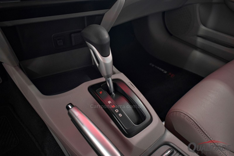CIVIC 2.0 LXR 16V FLEX 4P AUTOMÁTICO - 2016 - SANTA CRUZ DO SUL