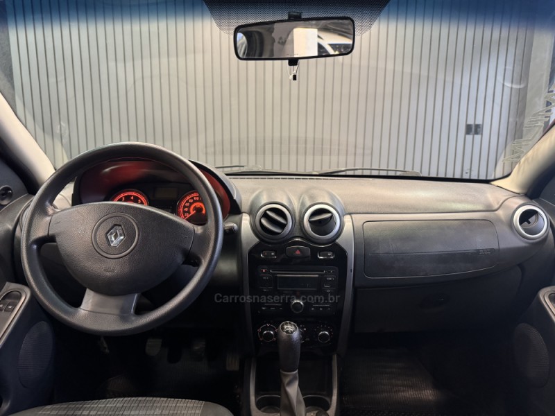 SANDERO 1.6 EXPRESSION 8V FLEX 4P MANUAL - 2013 - DOIS IRMãOS