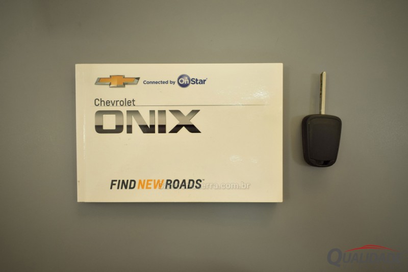 ONIX 1.0 MPFI LT 8V FLEX 4P MANUAL - 2018 - SANTA CRUZ DO SUL