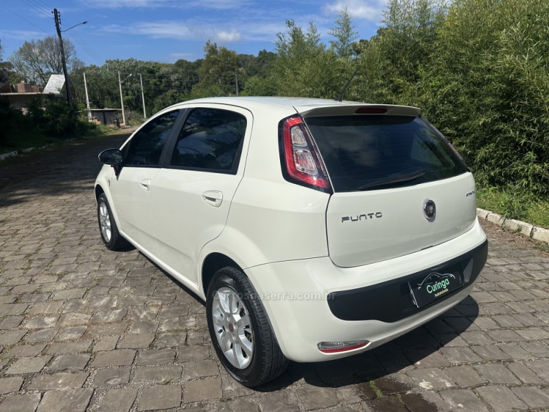 PUNTO 1.4 ATTRACTIVE ITALIA 8V FLEX 4P MANUAL - 2017 - NOVA PRATA
