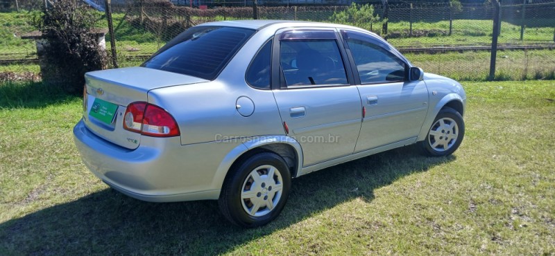 CLASSIC 1.0 MPFI LS 8V FLEX 4P MANUAL - 2012 - VACARIA