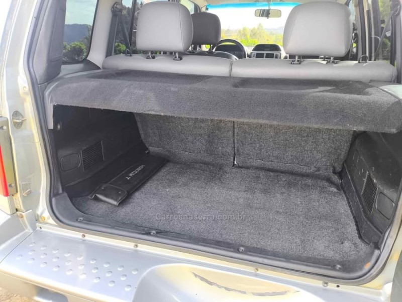 PAJERO TR4 2.0 4X4 16V 131CV GASOLINA 4P MANUAL - 2004 - CAXIAS DO SUL