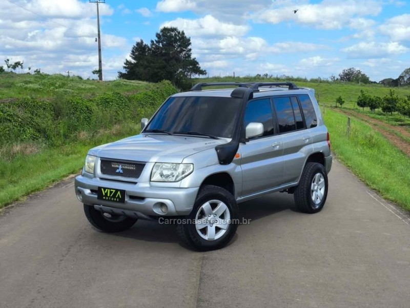 pajero tr4 2.0 4x4 16v 131cv gasolina 4p manual 2004 caxias do sul