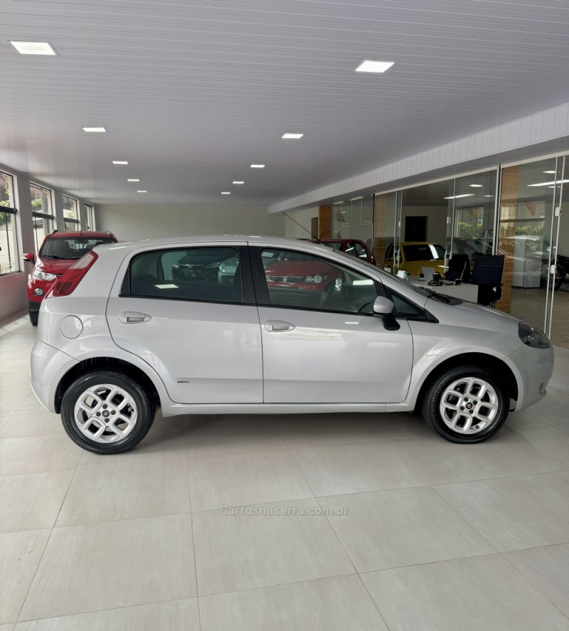 PUNTO 1.4 ELX 8V FLEX 4P MANUAL - 2008 - VILA FLORES