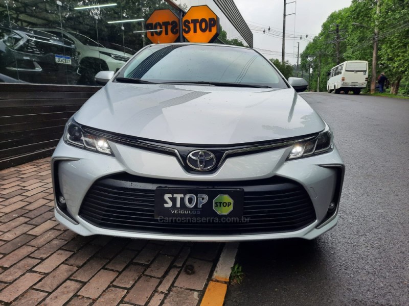 COROLLA 2.0 XEI 16V FLEX 4P AUTOMÁTICO - 2022 - DOIS IRMãOS
