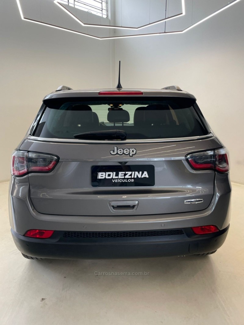 COMPASS 2.0 16V FLEX LONGITUDE AUTOMÁTICO - 2018 - NOVO HAMBURGO