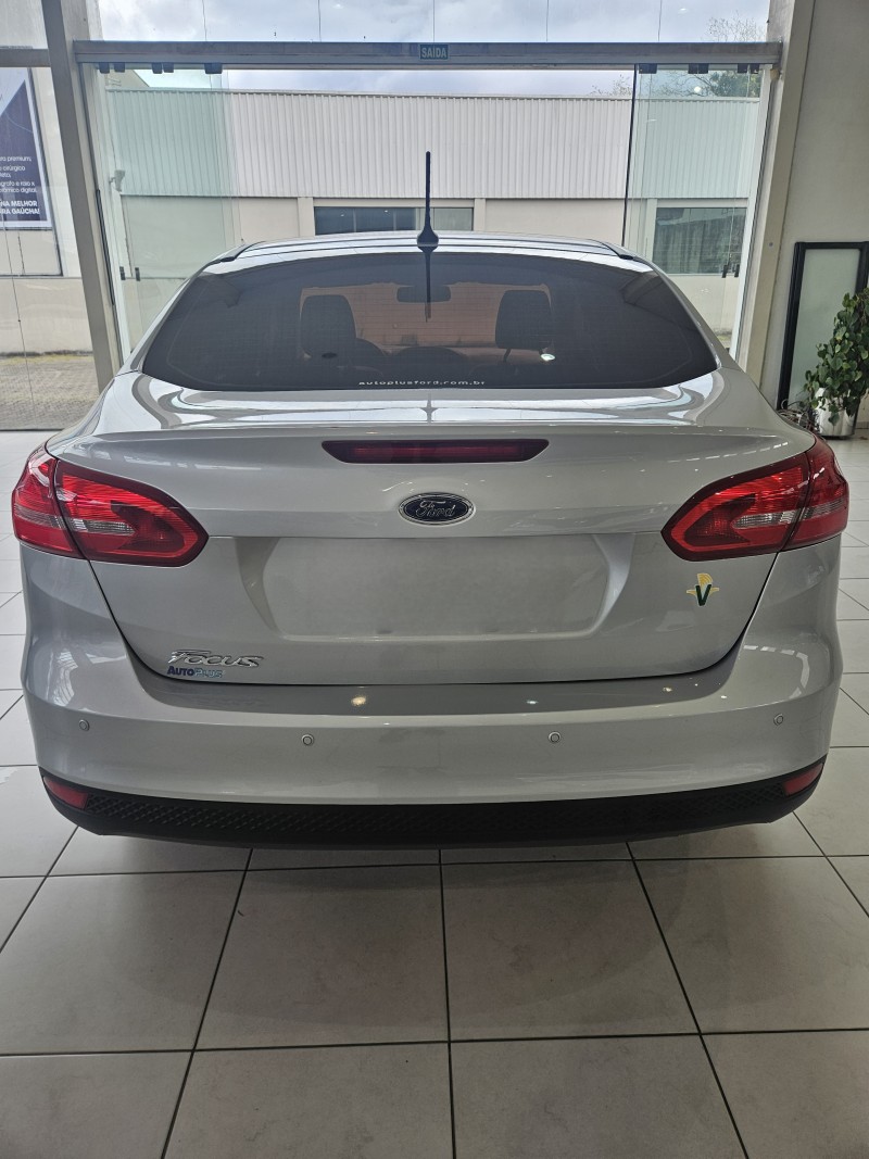 FOCUS 2.0 SE SEDAN 16V FLEX 4P AUTOMÁTICO - 2018 - FARROUPILHA