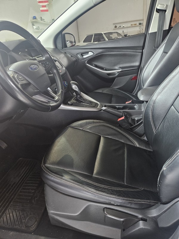 FOCUS 2.0 SE SEDAN 16V FLEX 4P AUTOMÁTICO - 2018 - FARROUPILHA