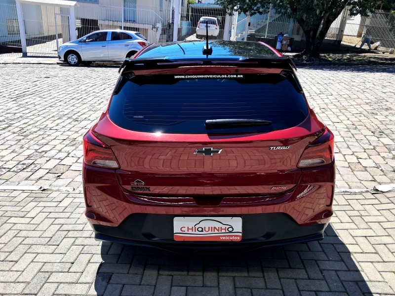 ONIX 1.0 HATCH RS 12V TURBO 4P AUTOMÁTICO - 2024 - CAXIAS DO SUL