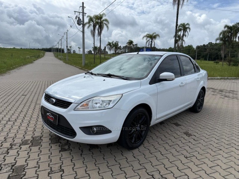 FOCUS 2.0 16V FLEX 4P AUTOMÁTICO