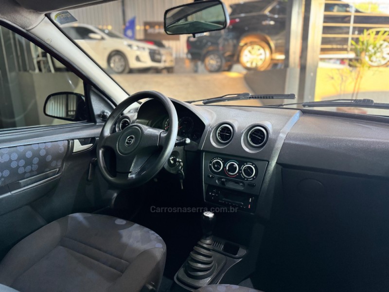 PRISMA 1.4 MPFI JOY 8V FLEX 4P MANUAL - 2008 - CAMPO BOM