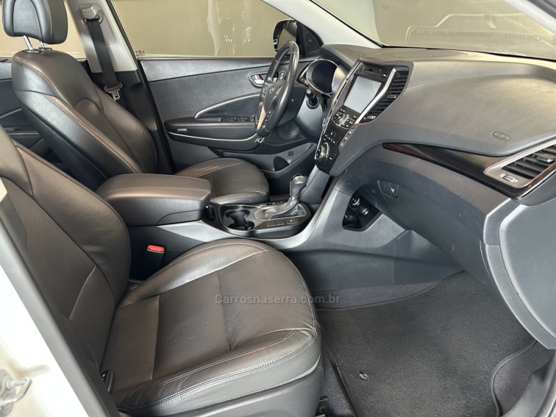 SANTA FÉ 3.3 MPFI 4X4 7 LUGARES V6 270CV GASOLINA 4P AUTOMÁTICO - 2015 - SAPIRANGA