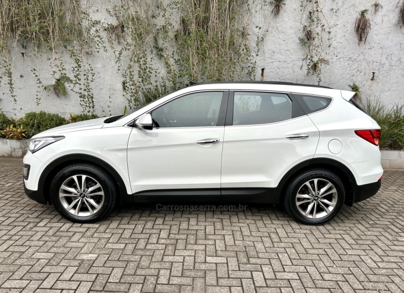 SANTA FÉ 3.3 MPFI 4X4 7 LUGARES V6 270CV GASOLINA 4P AUTOMÁTICO - 2015 - SAPIRANGA