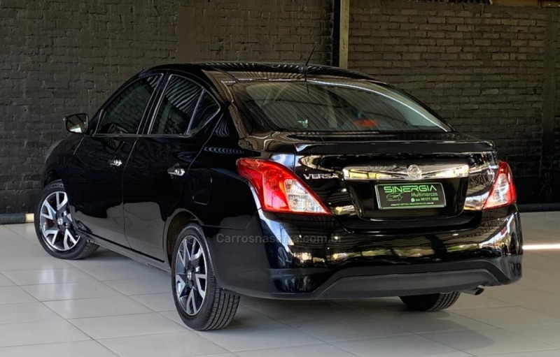 VERSA 1.6 16V FLEX UNIQUE 4P MANUAL - 2016 - CAXIAS DO SUL