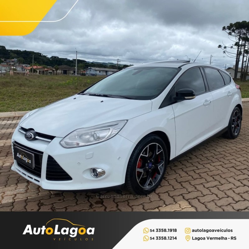 FOCUS 2.0 TITANIUM HATCH 16V FLEX 4P AUTOMÁTICO - 2014 - LAGOA VERMELHA