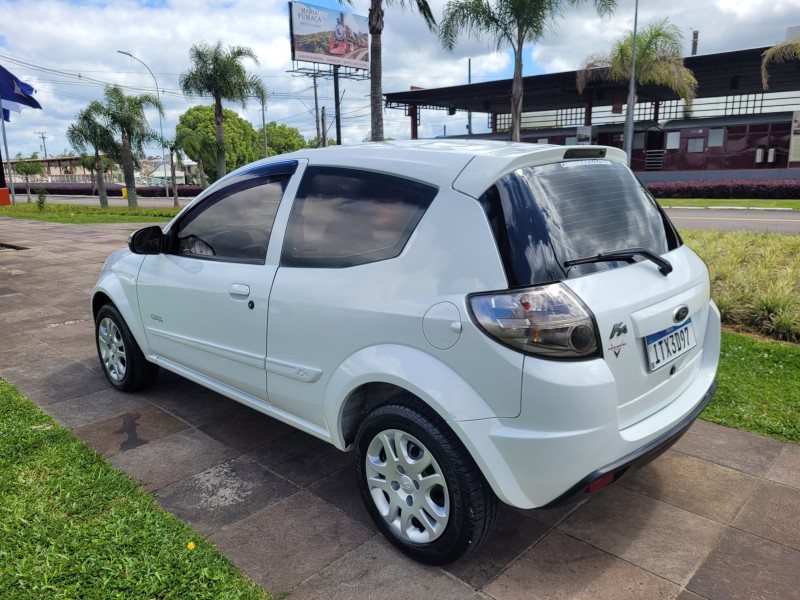 KA 1.0 MPI 8V FLEX 2P MANUAL - 2013 - CARLOS BARBOSA