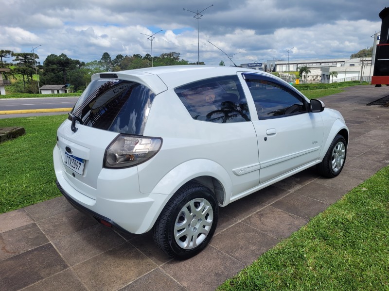 KA 1.0 MPI 8V FLEX 2P MANUAL - 2013 - CARLOS BARBOSA