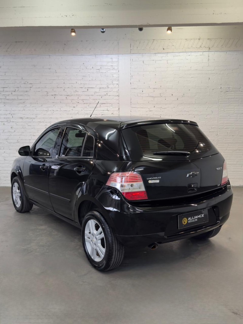 AGILE 1.4 MPFI LT 8V FLEX 4P MANUAL - 2012 - CAXIAS DO SUL