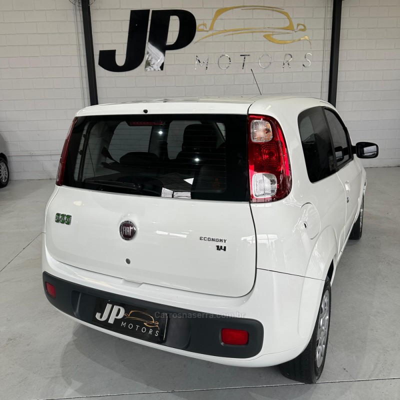 UNO 1.0 EVO WAY 8V FLEX 2P MANUAL - 2013 - NOVO HAMBURGO