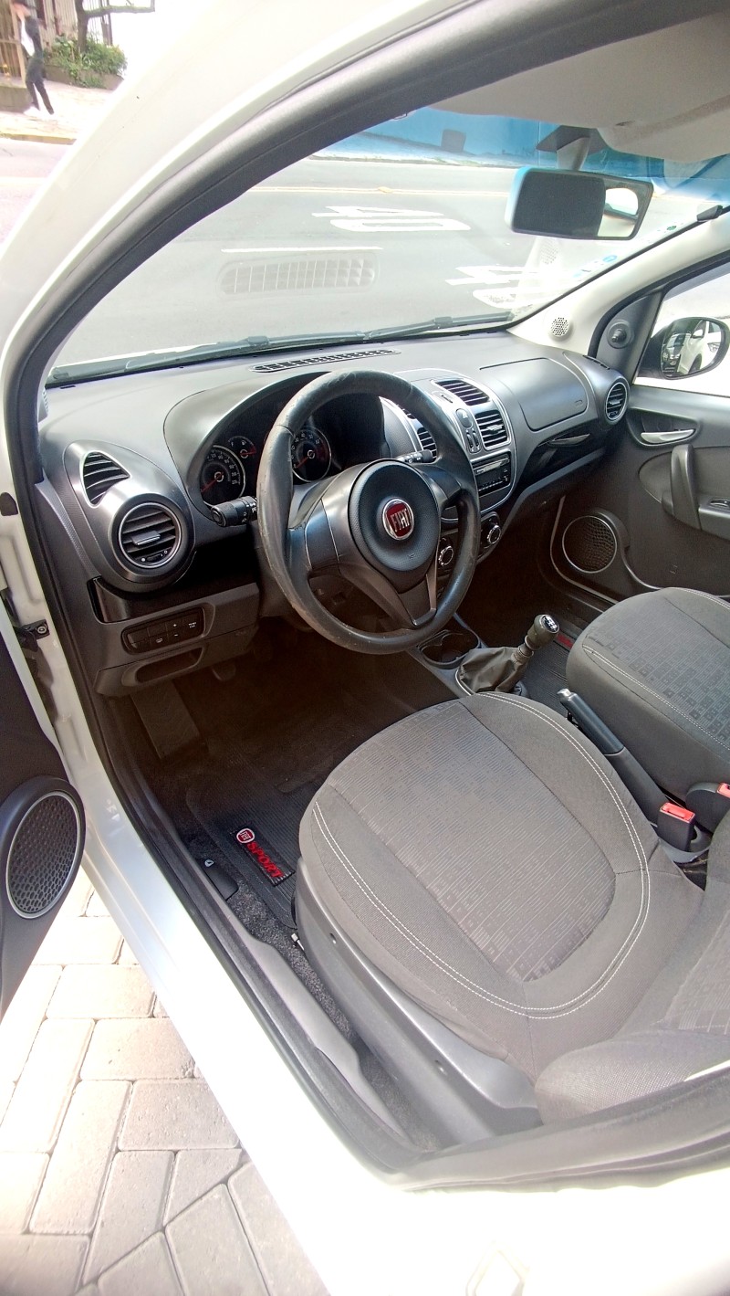 PALIO 1.0 MPI ATTRACTIVE 8V FLEX 4P MANUAL - 2017 - CAXIAS DO SUL
