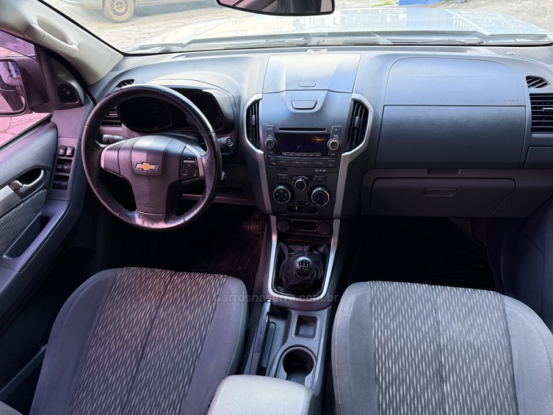 S10 2.4 LT 4X2 CD 8V FLEX 4P MANUAL - 2013 - CAXIAS DO SUL