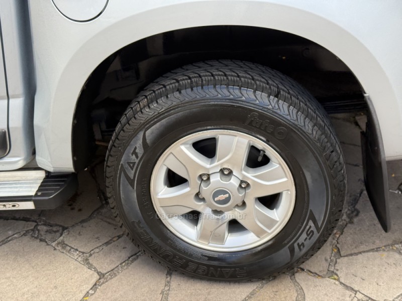 S10 2.4 LT 4X2 CD 8V FLEX 4P MANUAL - 2013 - CAXIAS DO SUL