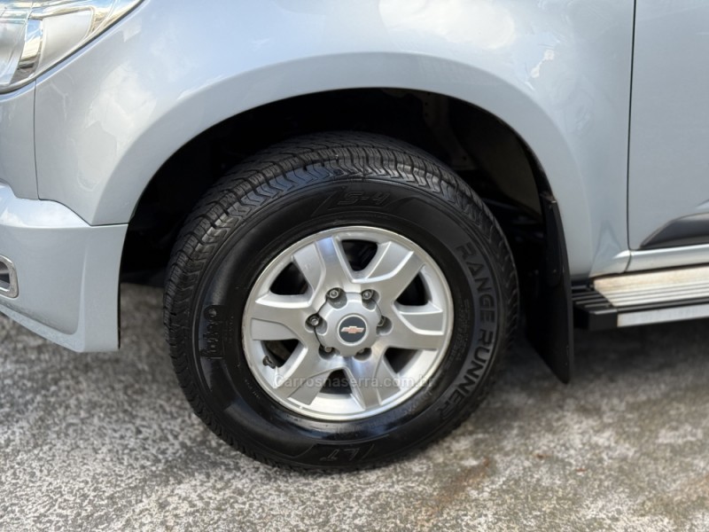 S10 2.4 LT 4X2 CD 8V FLEX 4P MANUAL - 2013 - CAXIAS DO SUL