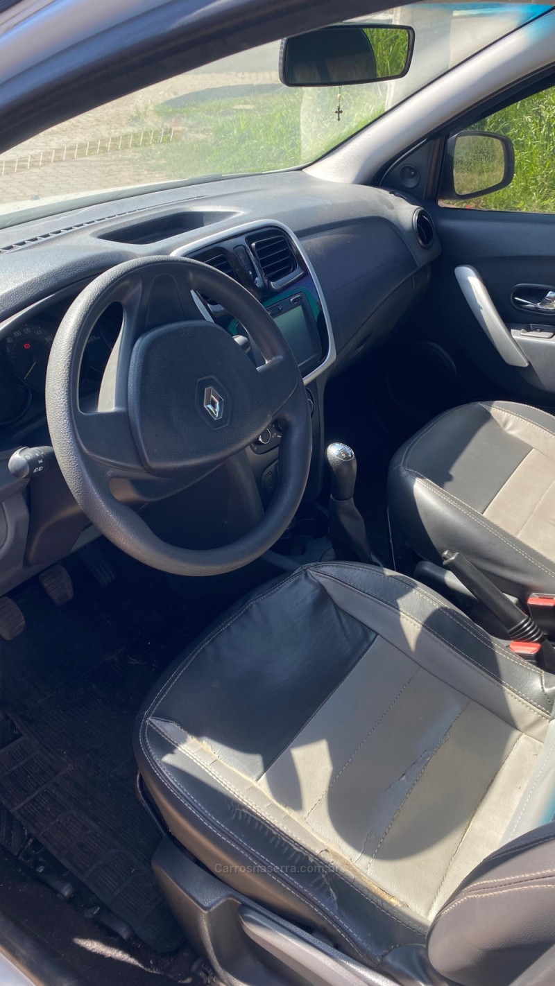 SANDERO 1.0 EXPRESSION 16V FLEX 4P MANUAL - 2019 - IVOTI