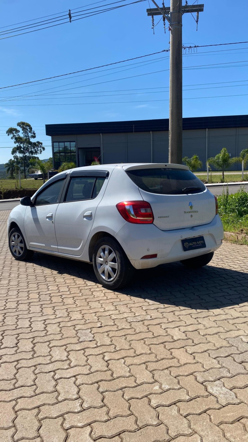 SANDERO 1.0 EXPRESSION 16V FLEX 4P MANUAL - 2019 - IVOTI