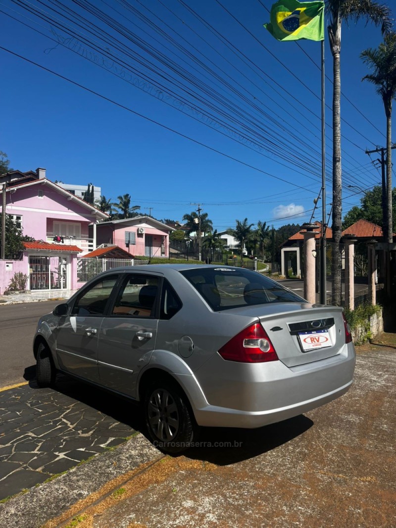 FIESTA 1.0 MPI 8V GASOLINA 4P MANUAL - 2008 - CARLOS BARBOSA