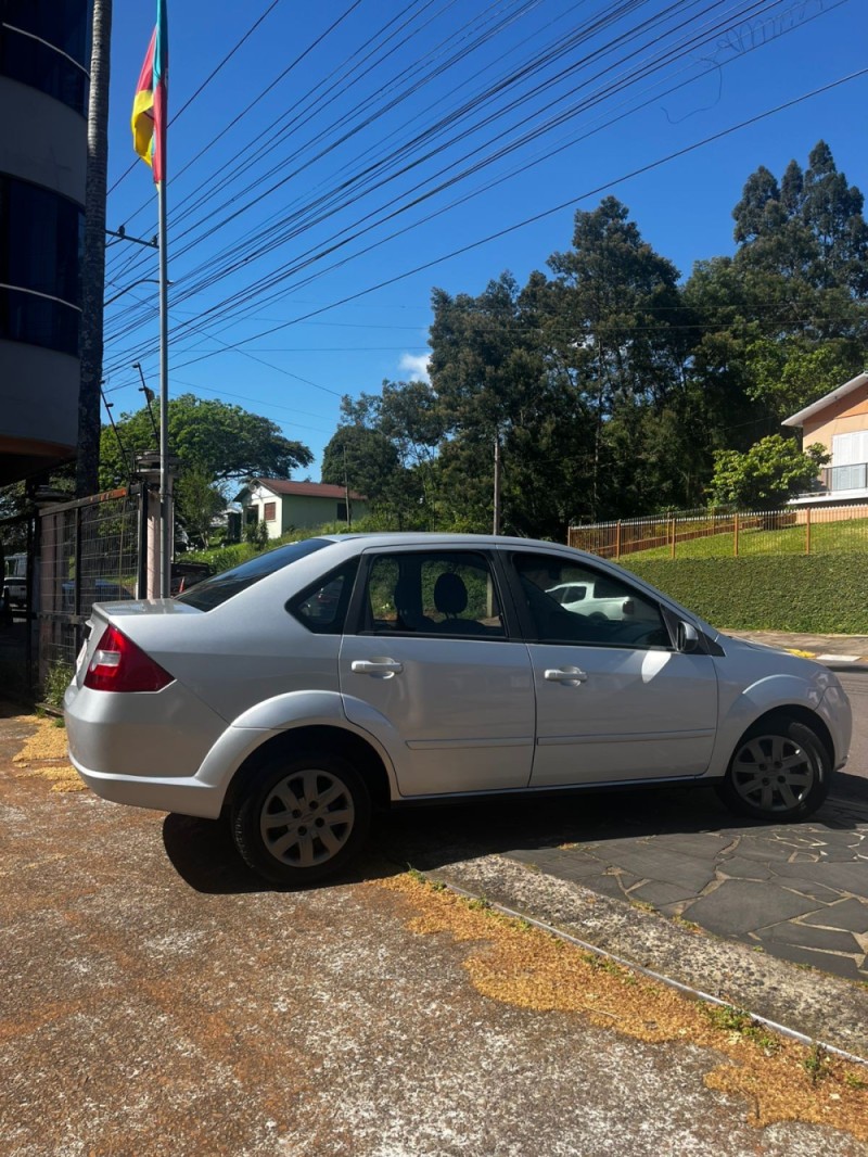 FIESTA 1.0 MPI 8V GASOLINA 4P MANUAL - 2008 - CARLOS BARBOSA