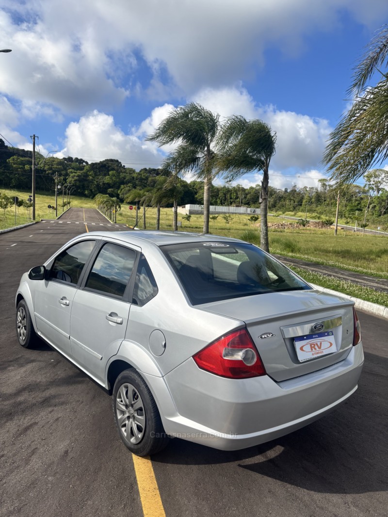 FIESTA 1.0 MPI 8V GASOLINA 4P MANUAL - 2008 - CARLOS BARBOSA